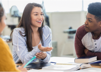 How Technology Supports Peer-to-Peer Learning