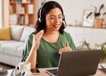 The Flexibility of Online Learning for Adults