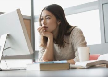 The Flexibility of Online Learning for Adults