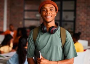 The Flexibility of Online Learning for Adults