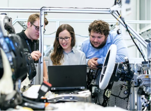 High School Theater Arts Opportunities: Where Creativity and Confidence Thrive