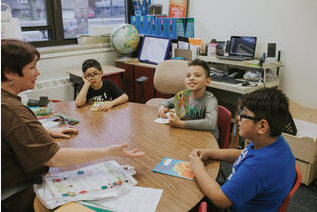 Service Learning Projects in College: Bridging Education and Community Impact