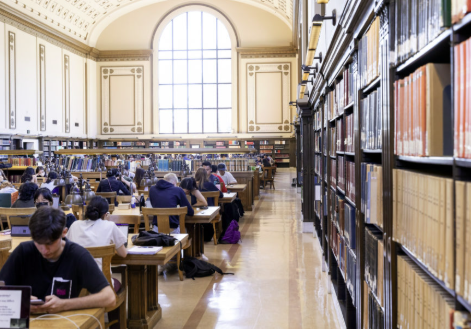 What Makes a Great College Professor: Traits That Inspire Learning