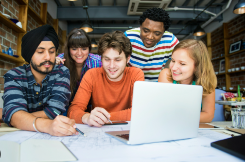 Real-World Projects in Academic Programs: Connecting Learning with Practice