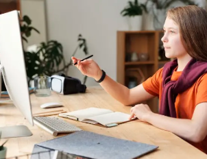 Study Habits That Boost Logical Thinking