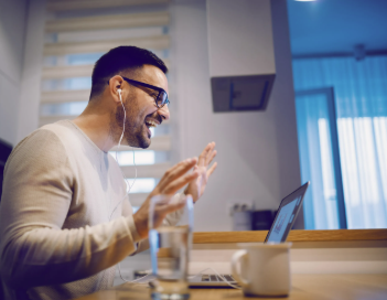 The Science Behind Online Language Learning