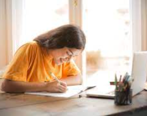 Study Habits That Improve Confidence in Class