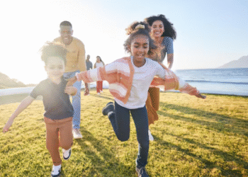 Simple Family Wellness Routines for Relaxing Weekends